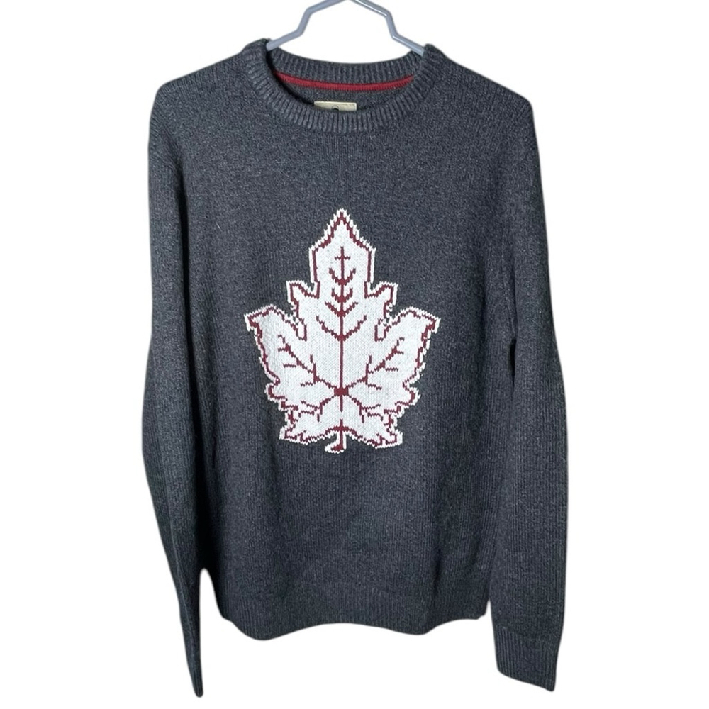 Wind River Medium Sweater Mens Knit Winter Cozy Grey Minimalist Tops Long Sleeve